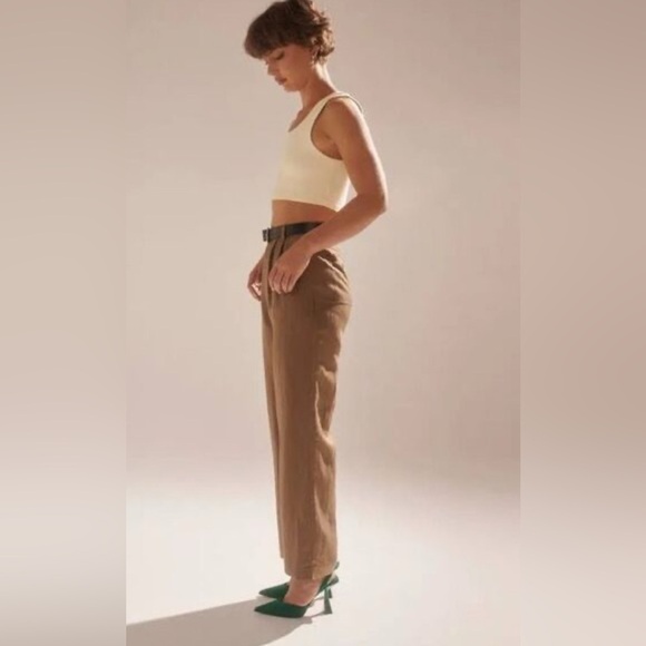 Rolla's
Chloe Pleat Linen Pants - Picture 5 of 6